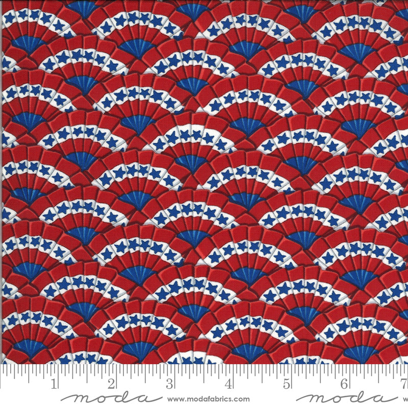 Moda - America the Beautiful Bunting Barnwood Red Fabric – Patriotic