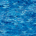 QT - Open Air - RAINDROPS ON WATER/ULTRA BLUE - 28106-Y