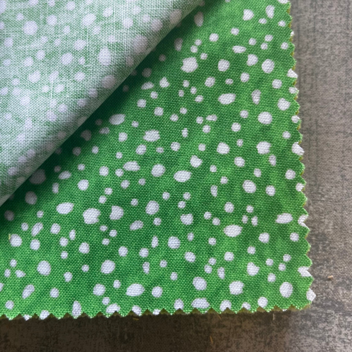 Wilmington Prints - Sweet Citrus - 5 Karat Gems 5" Square Pack – Citrus Color Precuts