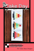 CAKE DAY - TableRunner - Villa Rosa - 14 x 50 - 2.5" Strips/Scraps